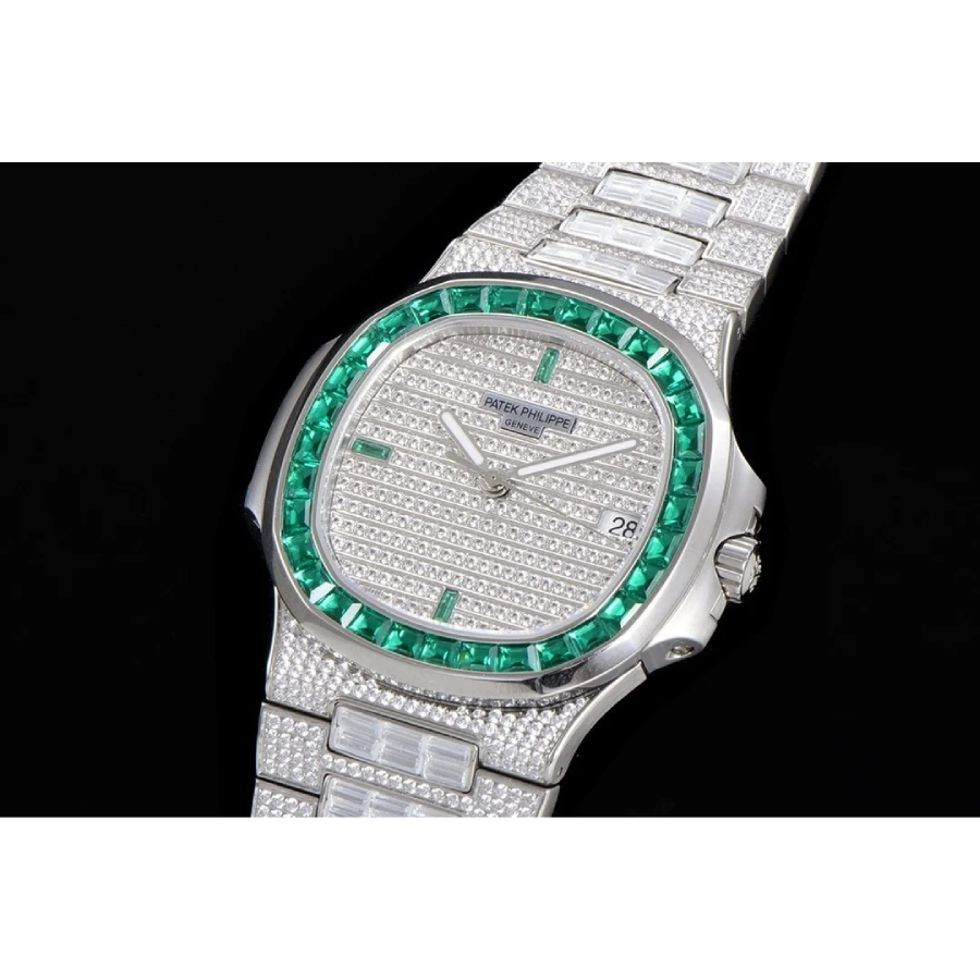 Emerald-Bezel-5711-Replica-1 Emerald Bezel 5711 Replica - Image 2