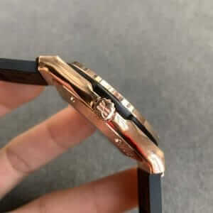 Hublot-Classic-Fusion-Rose-Gold-Crown-1024x1024-1-300x300 Hublot Fusion King Gold Replica - Image 4
