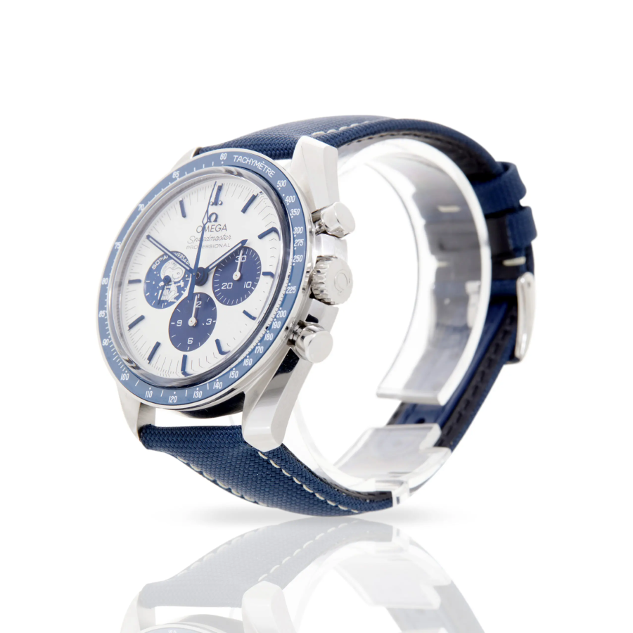 Omega-Speedmaster-Snoopy-Replica-6-reviews Omega Speedmaster Snoopy Replica - Image 3