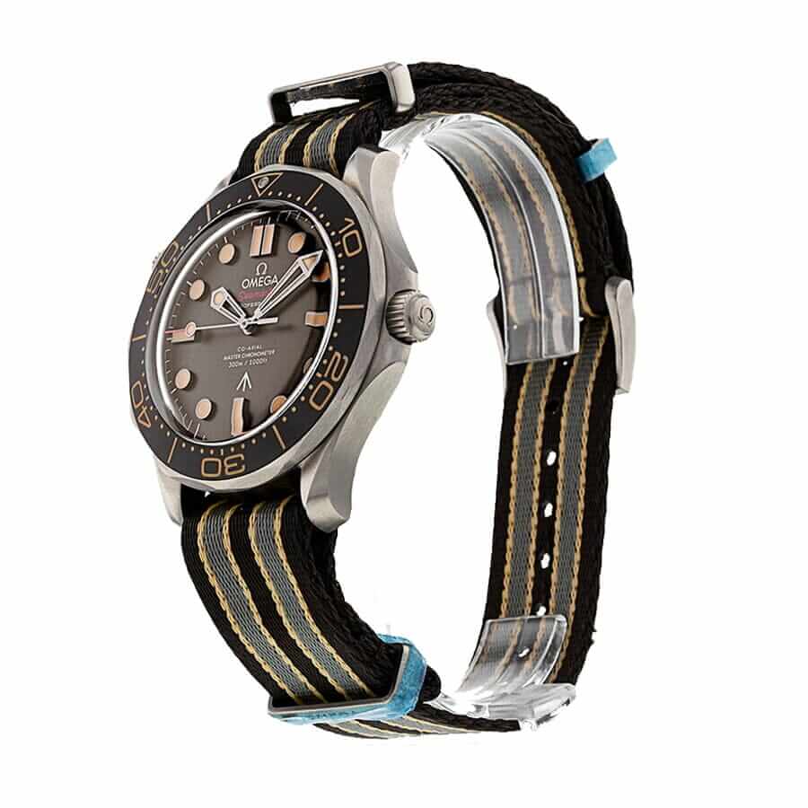 omega-seamaster-co-axial-master-steel Omega 8806 Replica - Image 4