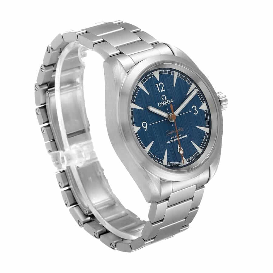 omega-seamaster-railmaster-steel-220-10-40-20-03-001-blue-dial-3 Omega Railmaster Replica - Image 4