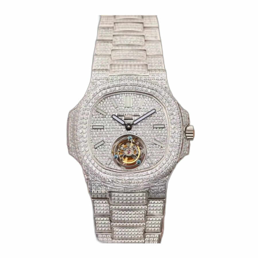 patek-philippe-nautilus-steel-5711-lue-dial-replica-1-1 Patek Philippe Diamond Replica - Image 1